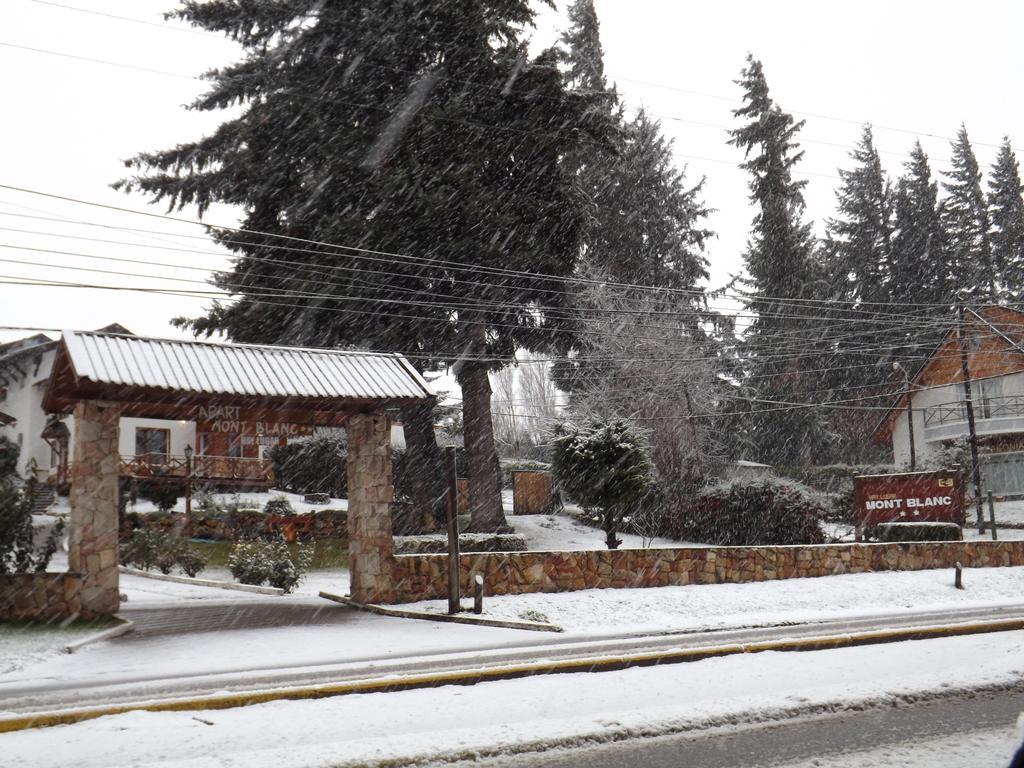 Mont Blanc Bungalows San Carlos de Bariloche Exterior photo