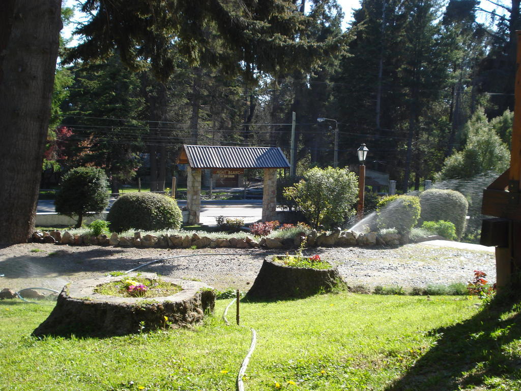 Mont Blanc Bungalows San Carlos de Bariloche Exterior photo