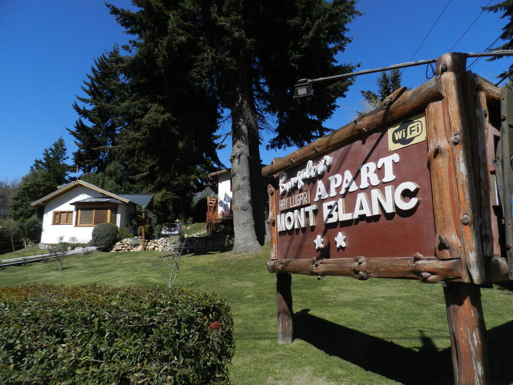 Mont Blanc Bungalows San Carlos de Bariloche Exterior photo